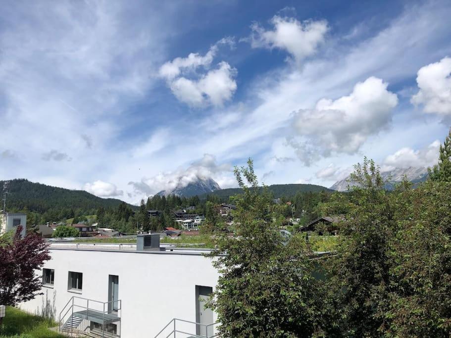 Sonniges Apartment In Seefeld Ζέεφελντ Εξωτερικό φωτογραφία