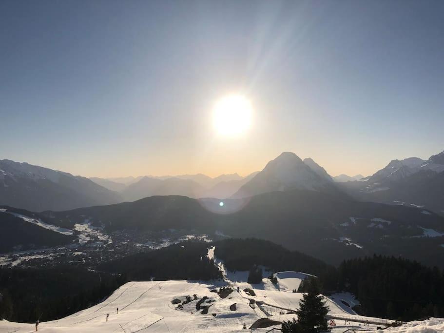 Sonniges Apartment In Seefeld Ζέεφελντ Εξωτερικό φωτογραφία
