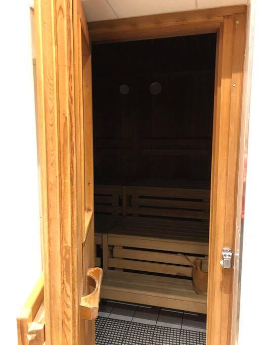 Sonniges Apartment In Seefeld Ζέεφελντ Εξωτερικό φωτογραφία