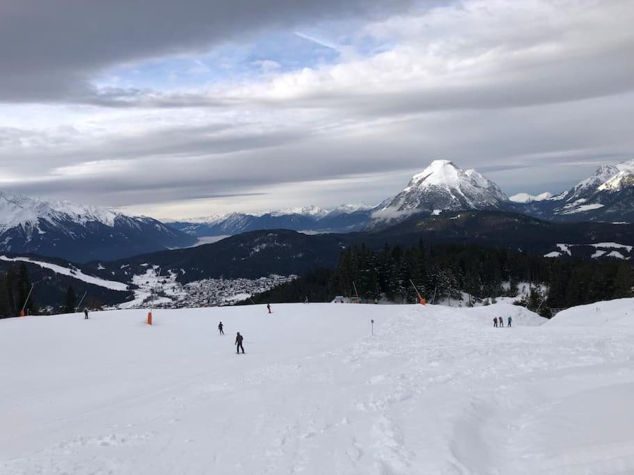 Sonniges Apartment In Seefeld Ζέεφελντ Εξωτερικό φωτογραφία